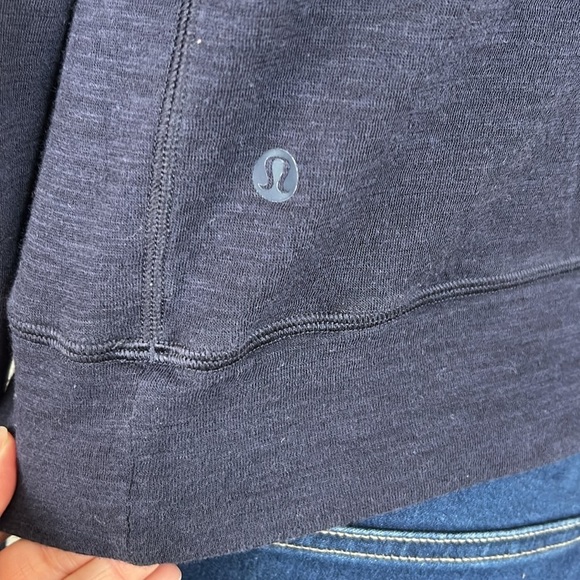 LULULEMON Ready to Roll Crew Navy Blue Sweater Long Sleeve Relaxed Fit - Picture 9 of 11